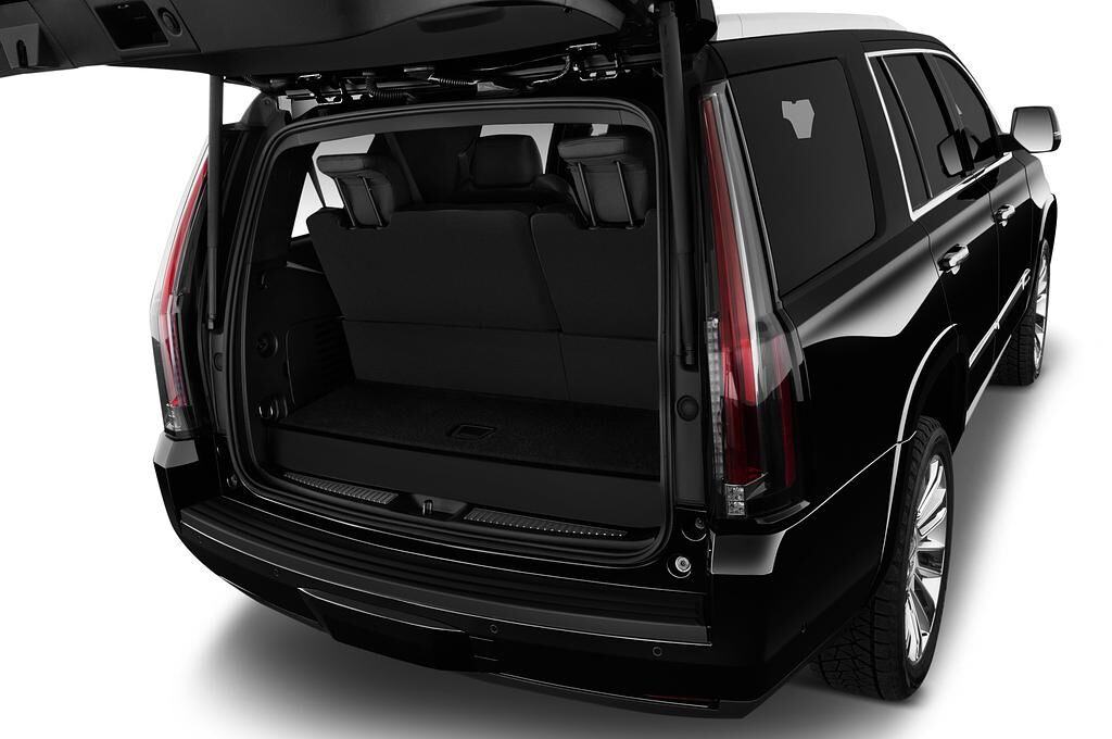 Cadillac Escalade (Baujahr 2019) Platinum 5 Türen Kofferraum