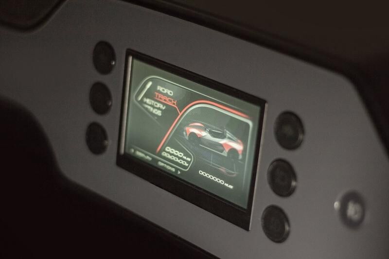 Ein LED-Display liefert allerlei Informationen
