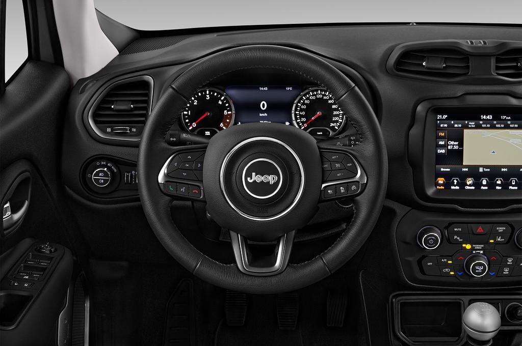 Jeep Renegade (Baujahr 2019) Limited 5 Türen Lenkrad