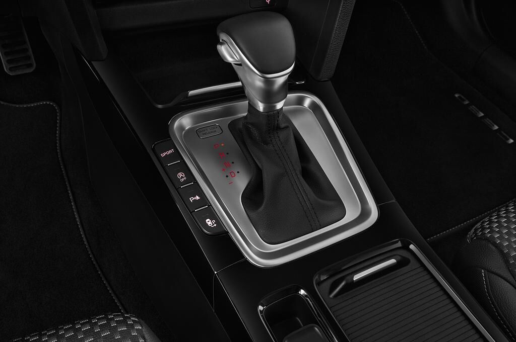 KIA Ceed SW (Baujahr 2019) Vision 5 Türen Schalthebel