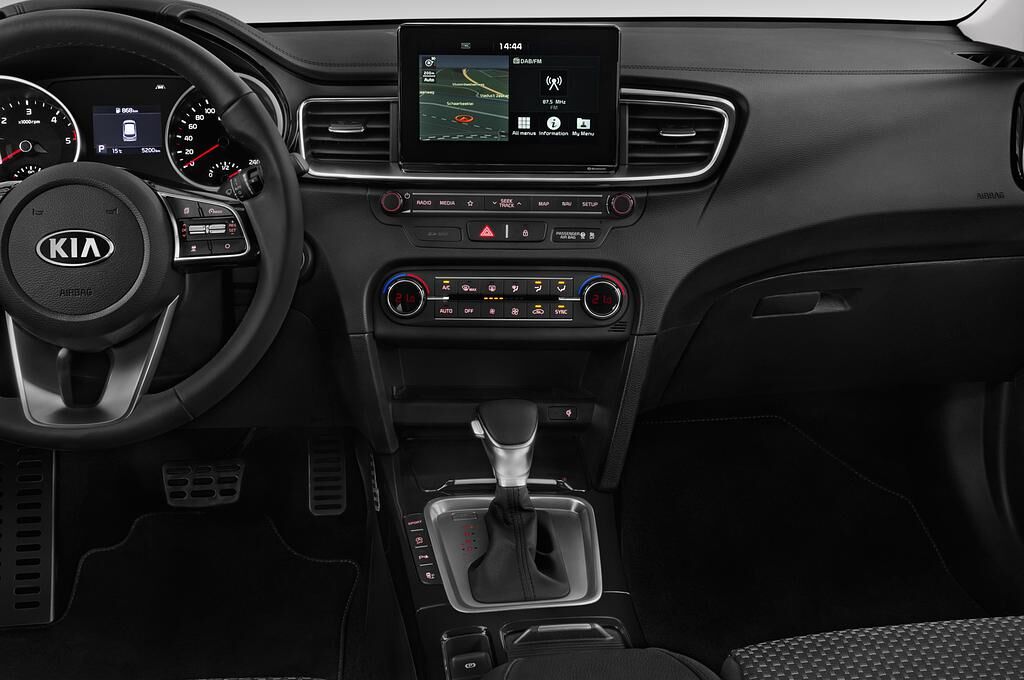 KIA Ceed SW (Baujahr 2019) Vision 5 Türen Mittelkonsole