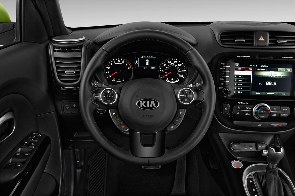 Kia Soul (Baujahr 2014) Spirit 5 Türen Lenkrad