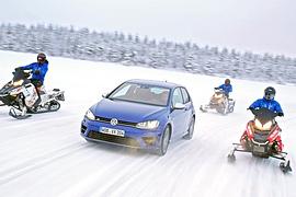 Leistung des Golf R steigt auf 300 PS Leistung des Golf R steigt auf 300 PS