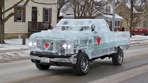Ice Pickup-Truck - Kaltes Meisterstück Ice Pickup-Truck - Kaltes Meisterstück