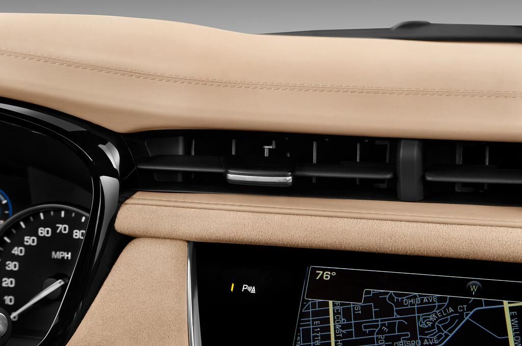 Cadillac XT5 (Baujahr 2019) Platinum 5 Türen Lüftung