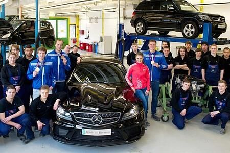 Eliteförderung ermöglicht durch Mercedes-Benz