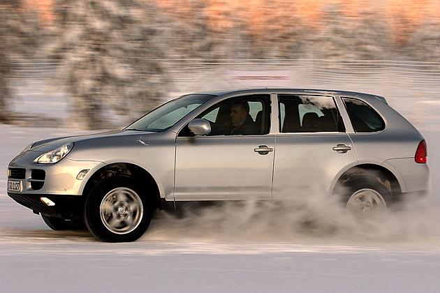 Mischung aus Kombi, Sportwagen und Offroader