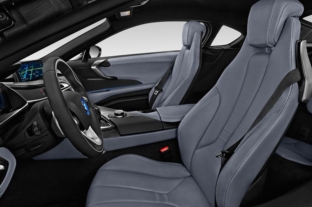 BMW i8 (Baujahr 2019) - 2 Türen Vordersitze