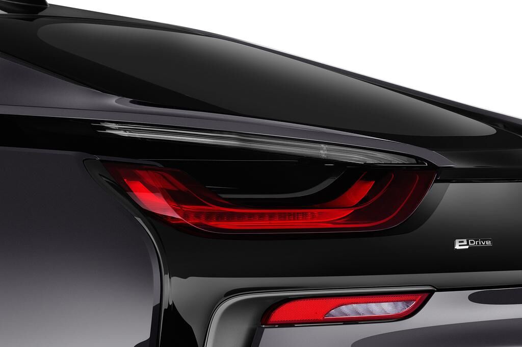 BMW i8 (Baujahr 2019) - 2 Türen Rücklicht