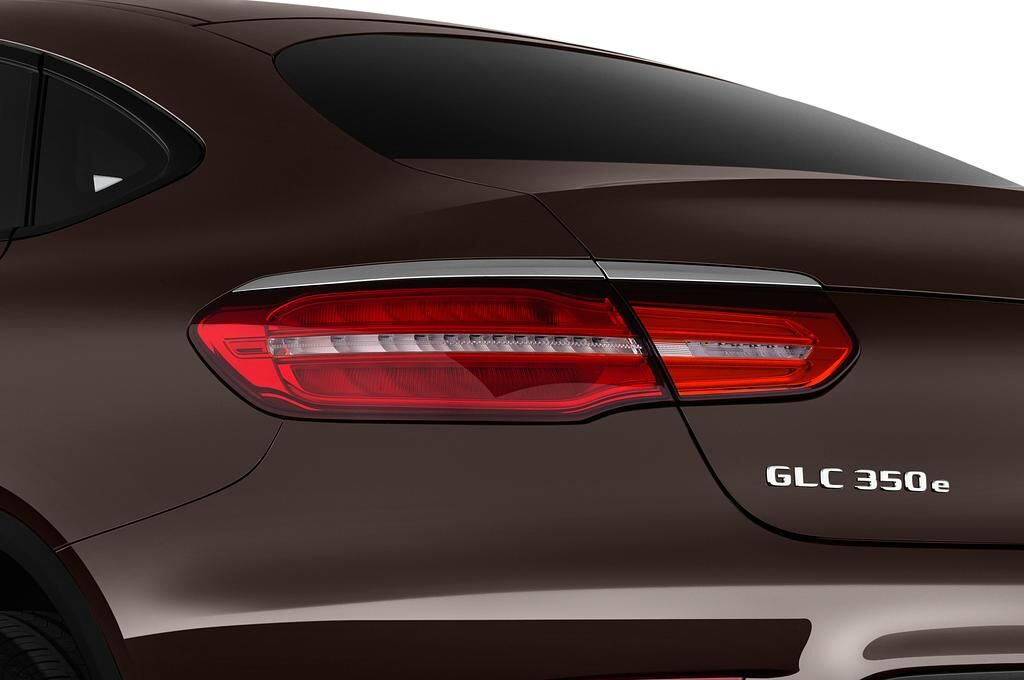 Mercedes GLC Coupe (Baujahr 2018) Standard 5 Türen Rücklicht