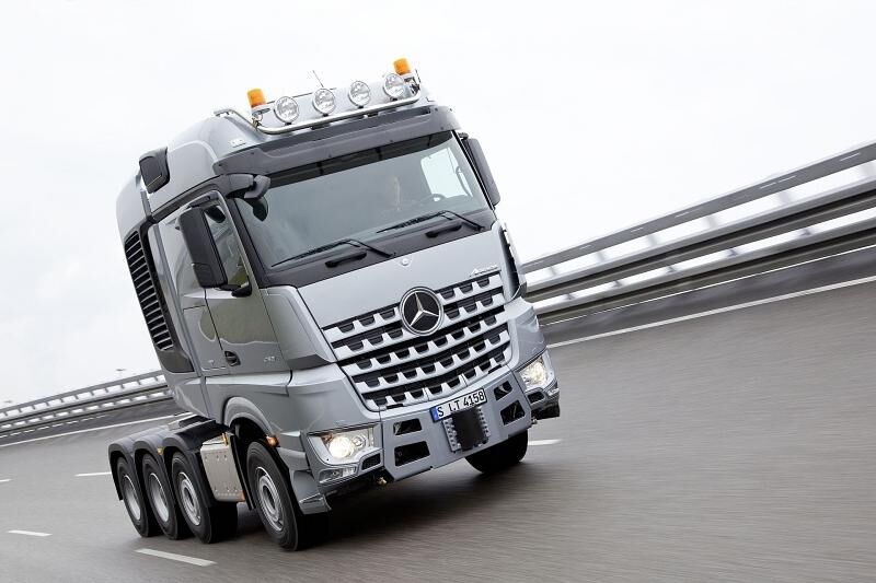 Der Mercedes-Benz Arocs SLT feierte Weltpremiere