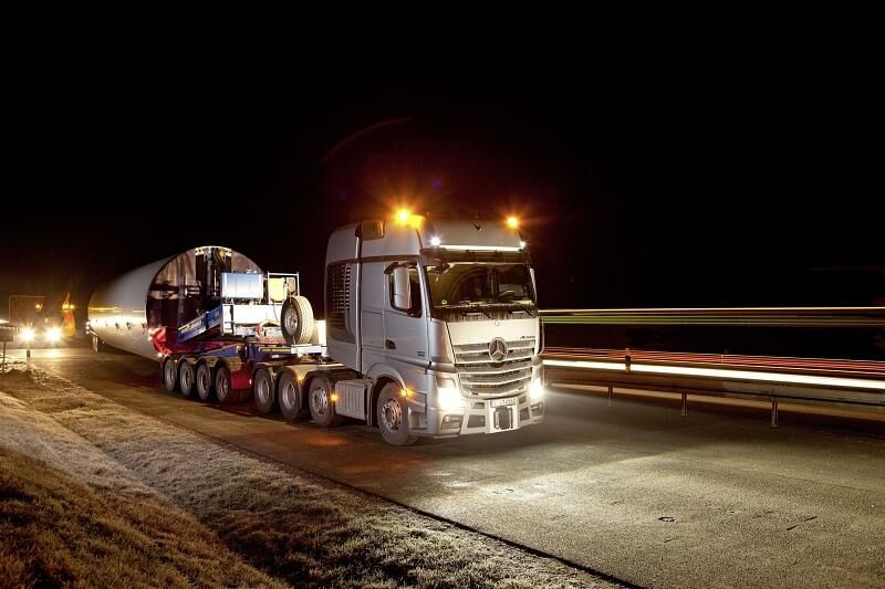Der Mercedes-Benz Actros SLT im Einsatz
