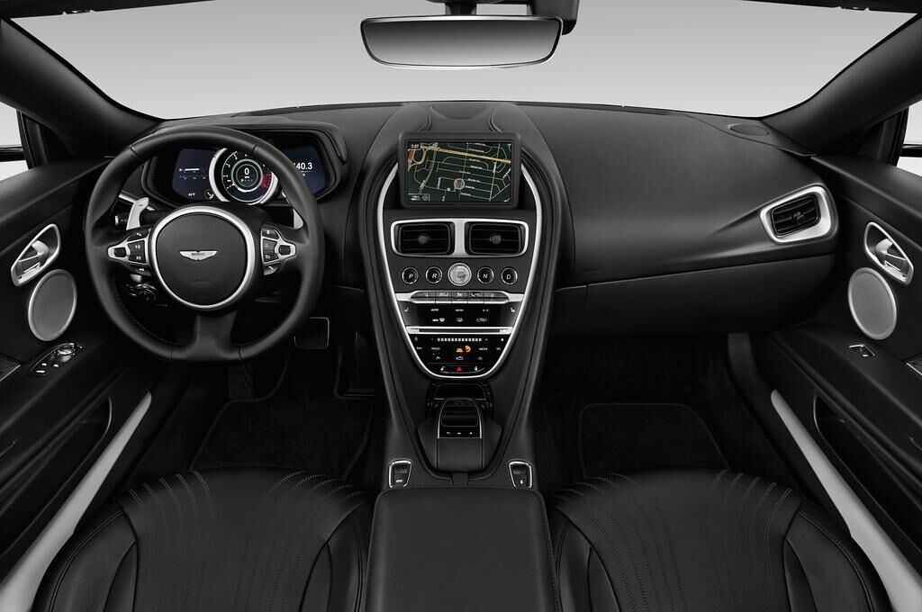 Aston Martin DB11 Volante (Baujahr 2018) - 2 Türen Cockpit und Innenraum