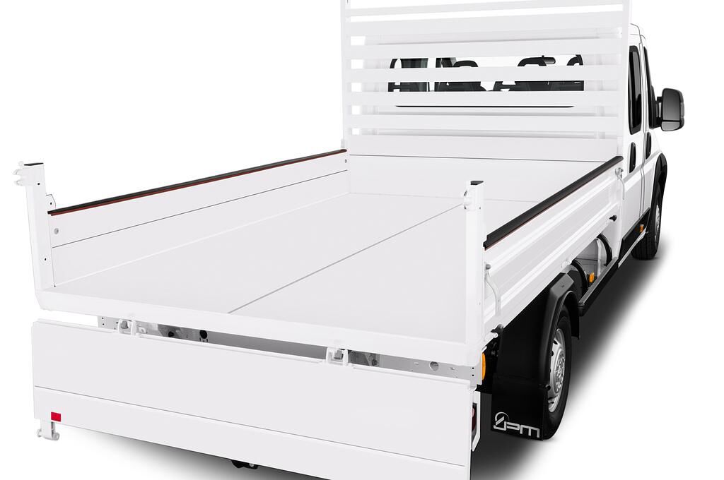 Peugeot Boxer (Baujahr 2019) - 4 Türen Kofferraum