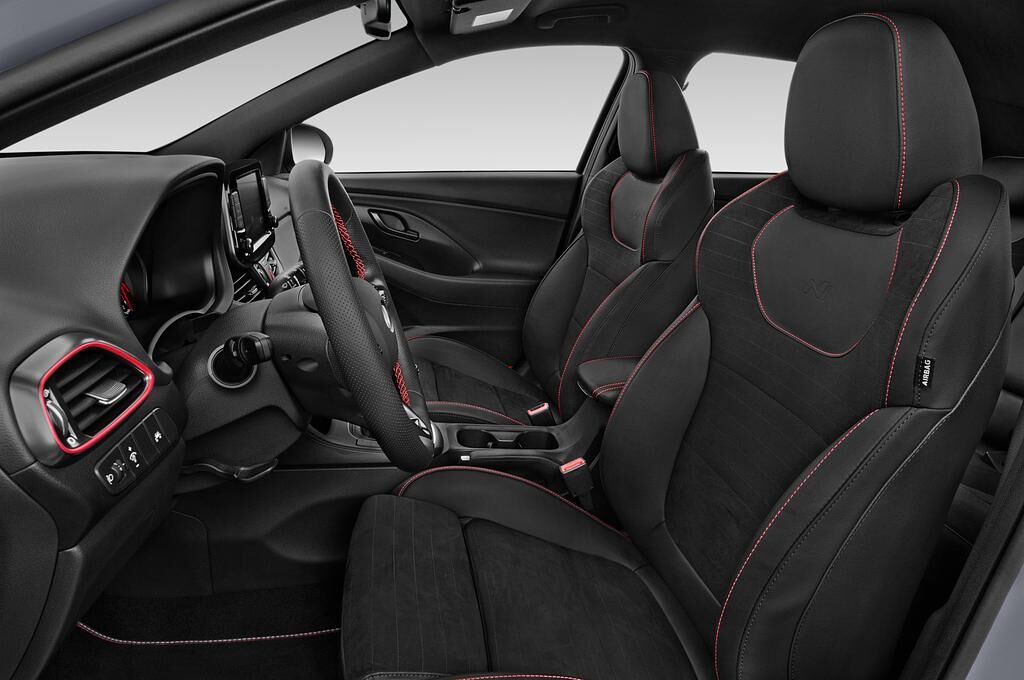 Hyundai i30 Fastback N (Baujahr 2019) Performance 5 Türen Vordersitze