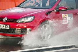 Sommerreifen Test: Gutes Rad ist teuer