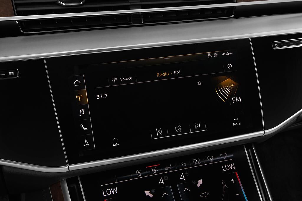 Audi A8 L (Baujahr 2019) - 4 Türen Radio und Infotainmentsystem
