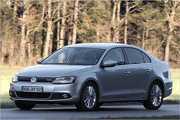 Kraft der zwei Herzen: Hierzulande ist der VW Jetta Hybrid ein seltener Anblick