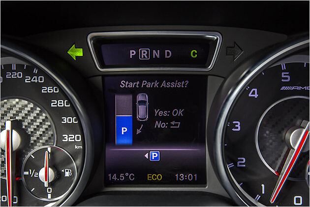 Elektronik-Krimskrams: Ein Einparkassistent ist in der Kompaktklasse nichts wirklich Sensationelles mehr
