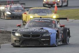 BMW fährt beim 24-Stunden-Rennen von Daytona auf die Plätze zwei und vier
