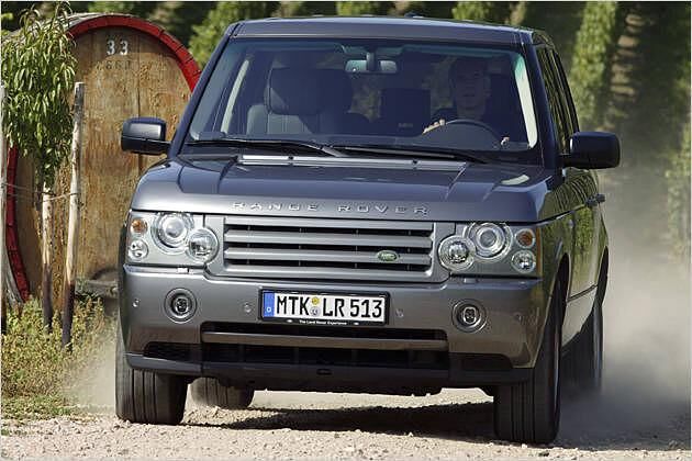 Fühlt sich abseits befestigter Straßen richtig wohl: Offroad-Künstler Range Rover