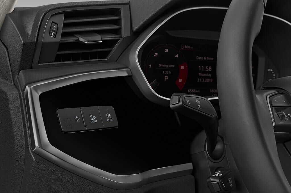 Audi Q3 (Baujahr 2019) Advanced 5 Türen Lüftung