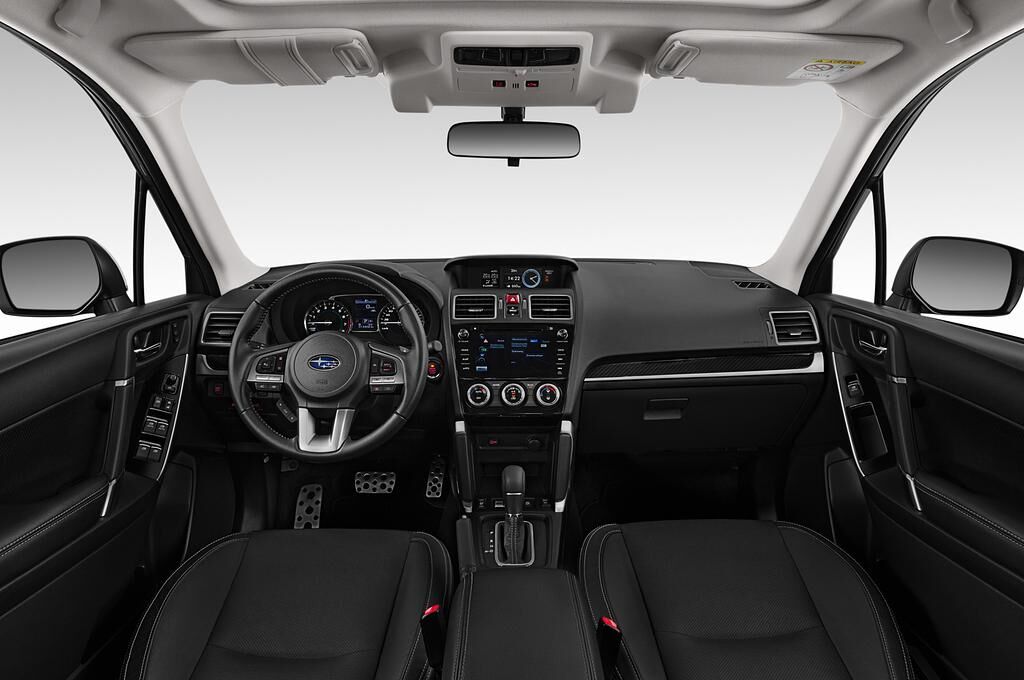 Subaru Forester (Baujahr 2019) Exclusive + 5 Türen Cockpit und Innenraum