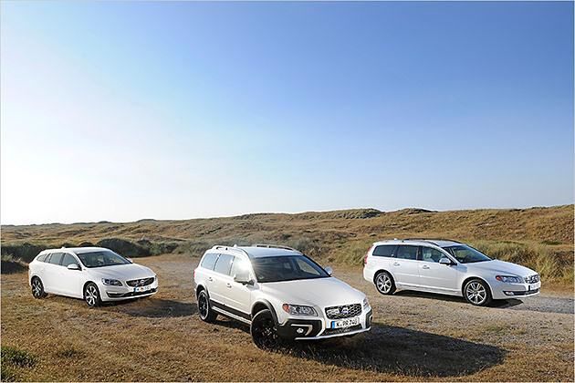 Der XC70 ist der höher gelegte Bruder des V70 (rechts)