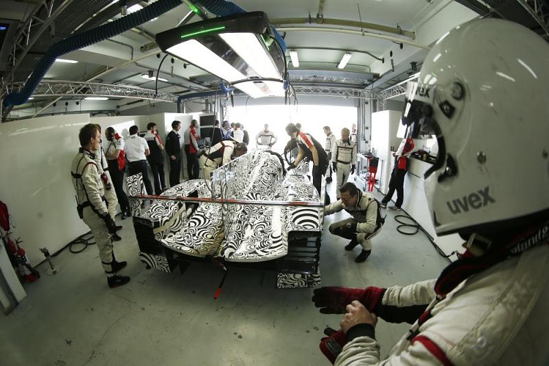 Porsche 919 Hybrid Tests in Bahrain