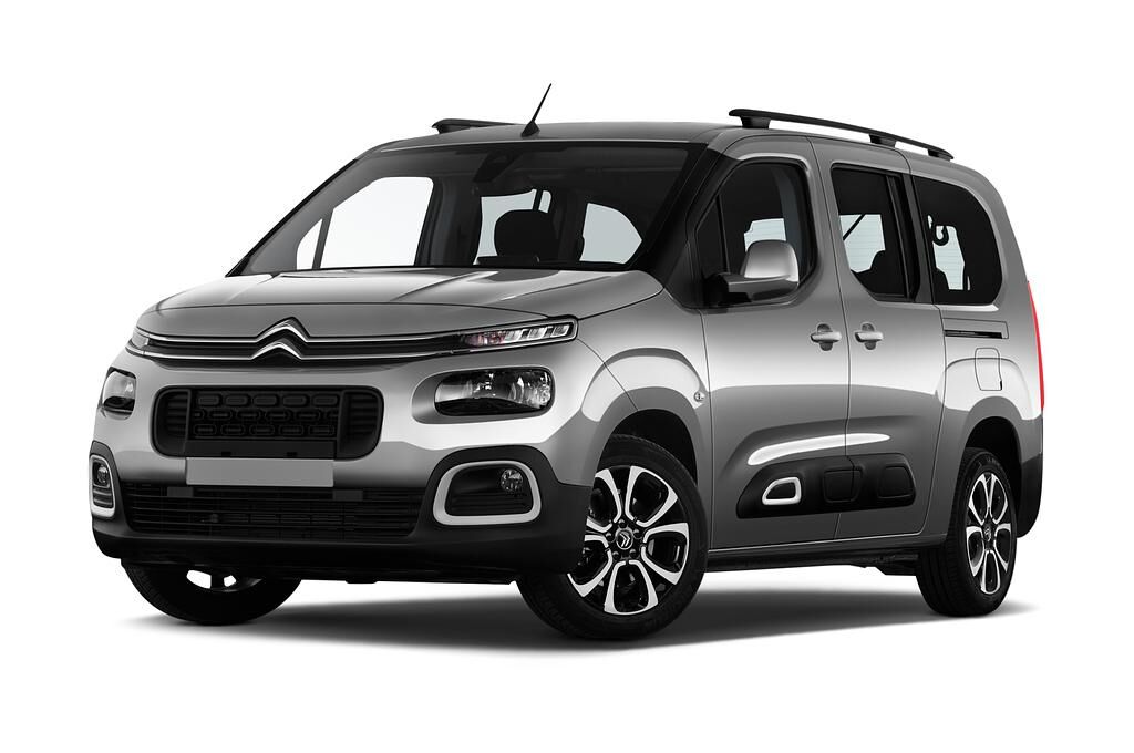Citroen Berlingo (Baujahr 2019) XL Shine 5 Türen seitlich vorne mit Felge