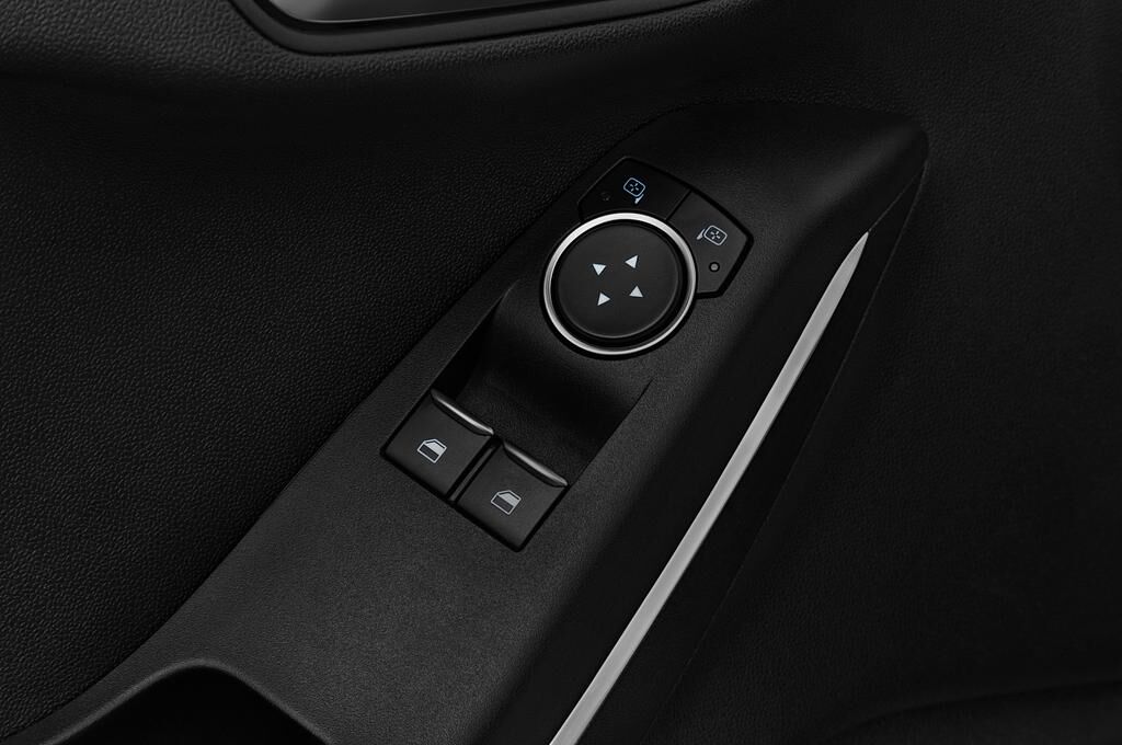 Ford Fiesta (Baujahr 2019) ST-Line 5 Türen Bedienungselemente Tür