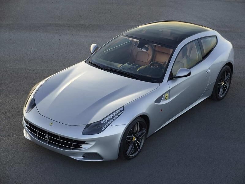 Ferrari FF mit Glasdach