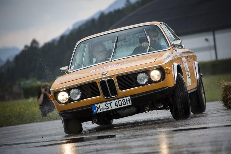 BMW 3.0 CSL mit Vergasermotor und 180 PS