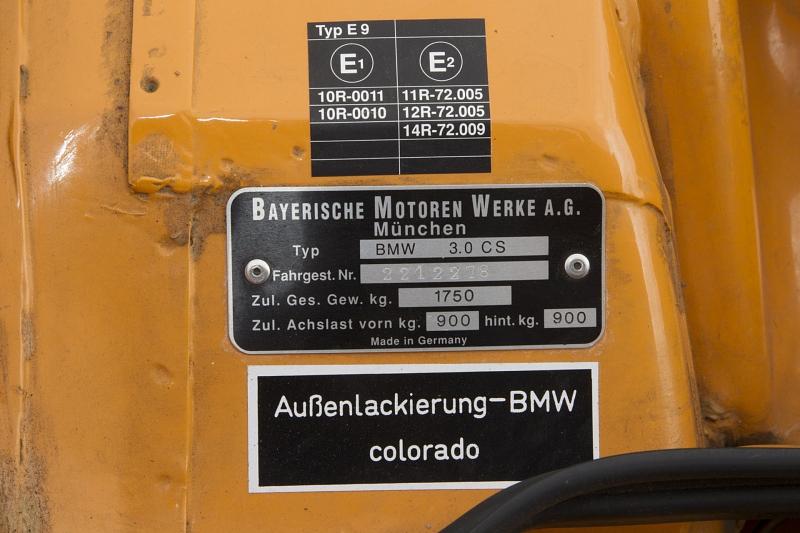 BMW 3.0 CSL in der Farbe Colorado