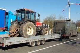 Polizei-Kontrolle: Auswanderer mit rollender Zeitbombe unterwegs