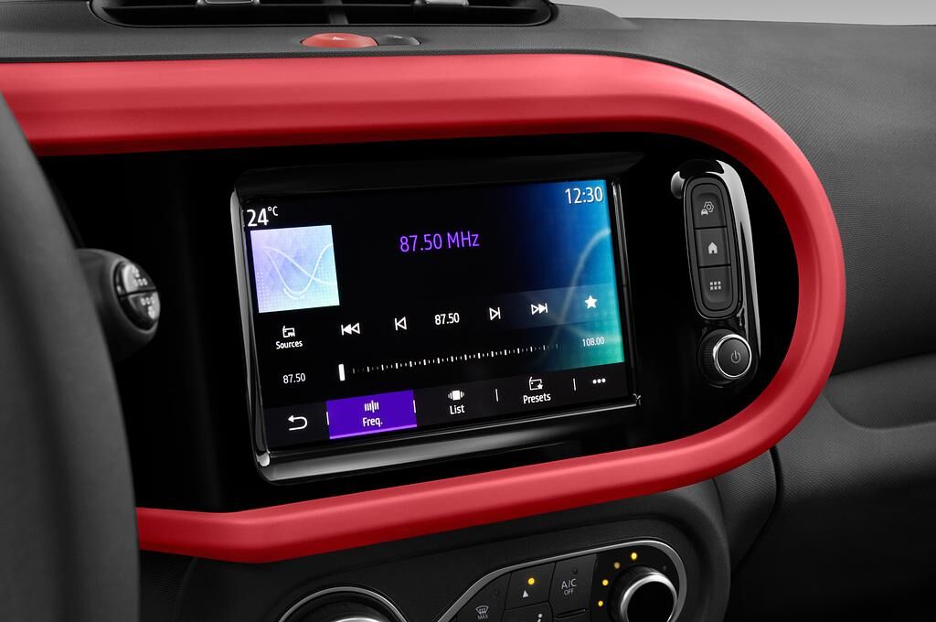 Renault Twingo (Baujahr 2019) Intens 5 Türen Radio und Infotainmentsystem
