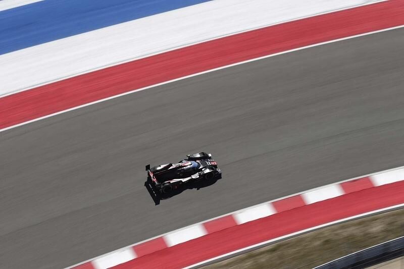 Der Hubraum des Audi R18 e-tron quattro wurde von 3,7 auf 4,0 Liter erweitert.