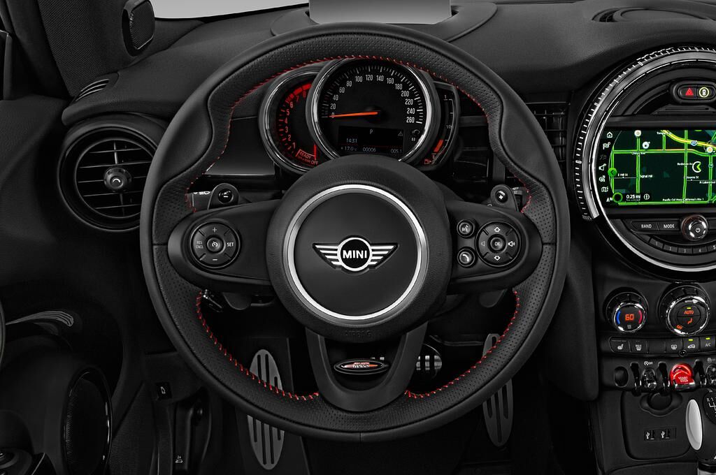 MINI MINI (Baujahr 2019) JCW 3 Türen Lenkrad