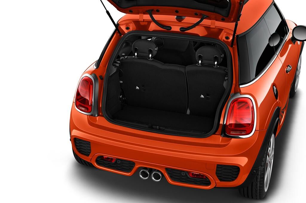 MINI MINI (Baujahr 2019) JCW 3 Türen Kofferraum