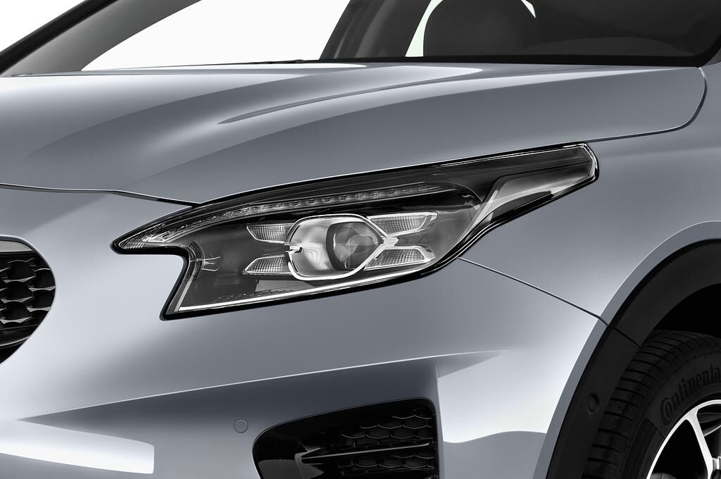 KIA XCeed (Baujahr 2020) Sprit 5 Türen Scheinwerfer