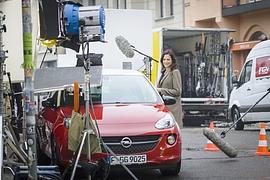 Staraufgebot für Opel-Fernsehspot zu „Umparken im Kopf“