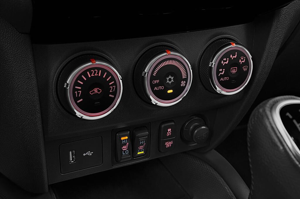 Mitsubishi ASX (Baujahr 2019) Active + 5 Türen Temperatur und Klimaanlage
