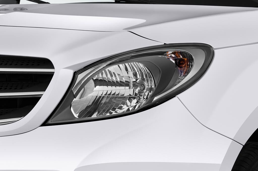 Mercedes Citan (Baujahr 2019) - 5 Türen Scheinwerfer