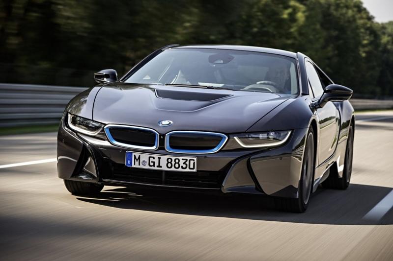 Ab Herbst fährt der BMW i8 mit Laserlichttechnik. Hier ein Bild vom i8 ohne Laserlicht.