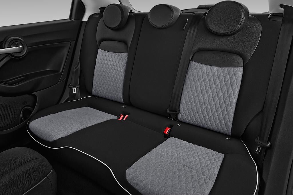 FIAT 500X (Baujahr 2019) City Cross 5 Türen Rücksitze