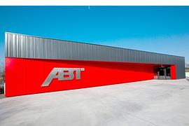ABT eröffnet Motorsportzentrum am Stammsitz