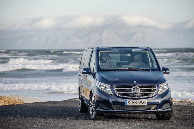 Mercedes-Benz V-Klasse (2014): Platzangebot für bis zu acht Personen.