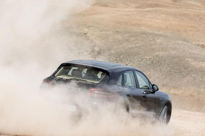 Mit dem Porsche Macan durch Marokko