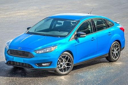 New York 2014: Ford zeigt seine neue Focus Limousine