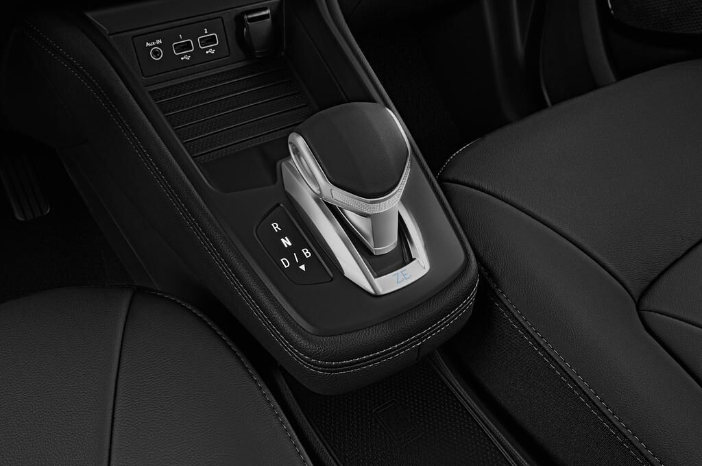 Renault ZOE (Baujahr 2020) Intens 5 Türen Schalthebel